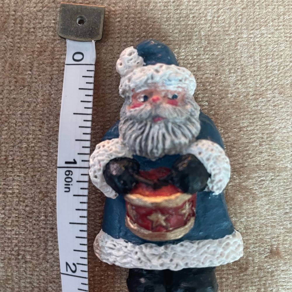 Festive Santa Claus Brooch Set - Picture 3 of 7